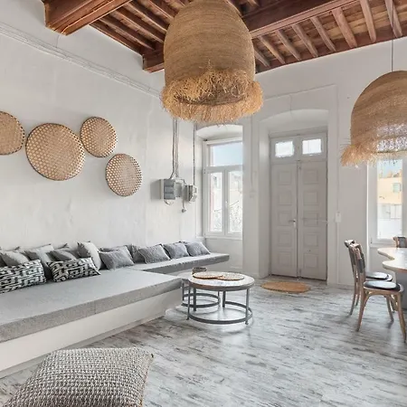 Cosmo Luxe * Mykonos Town