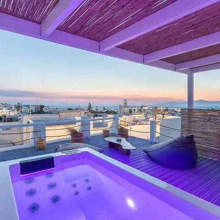 Cosmo Luxe Apartamento *